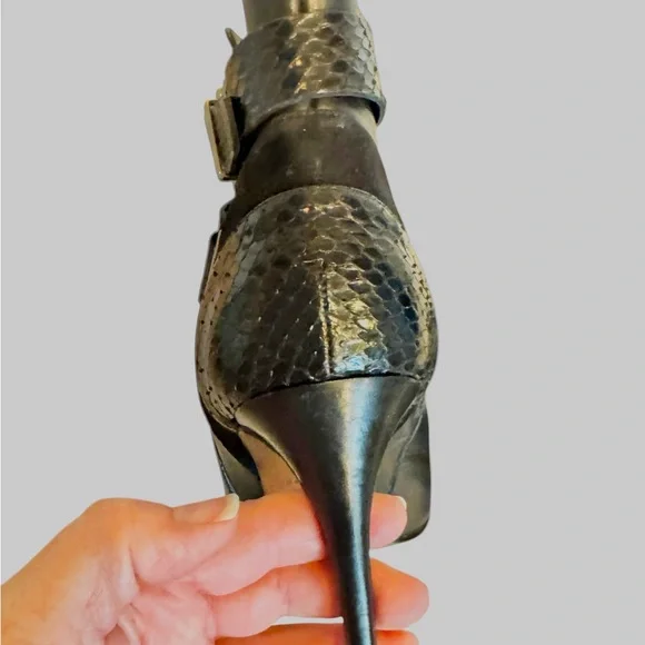 ✨ Donald J Pliner Polina Black Leather/Suede/Python Ankle Boots – Size 10 ✨ - Picture 11 of 16